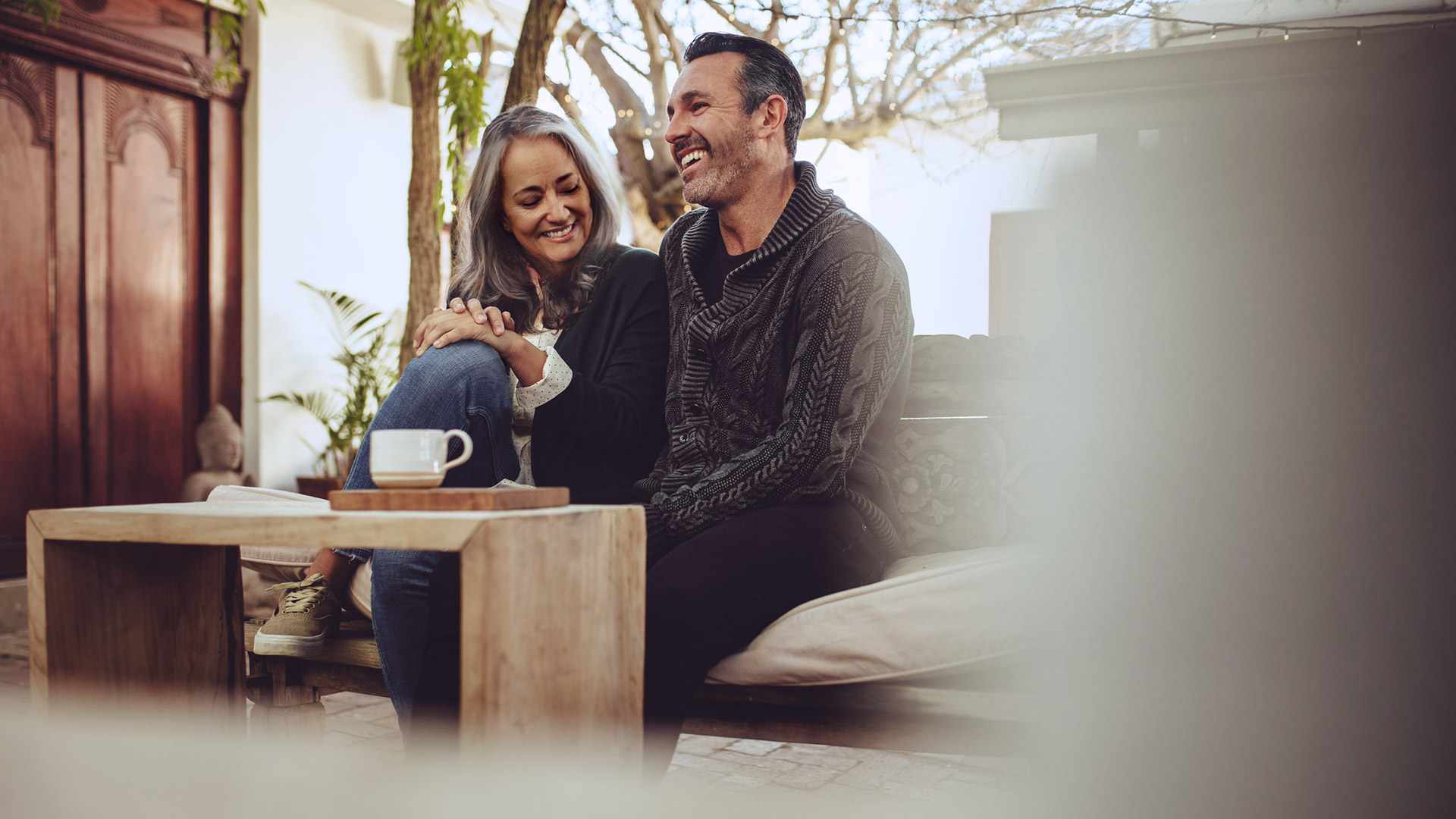 couple-sitting-outside_istock-1202308033_1920x1080.jpg?w=1900\u0026rev=d6855bee7d4546b4b4a4bc4e1cbf97b5\u0026hash=DACC4A4E127B572D67AC9F771859340D