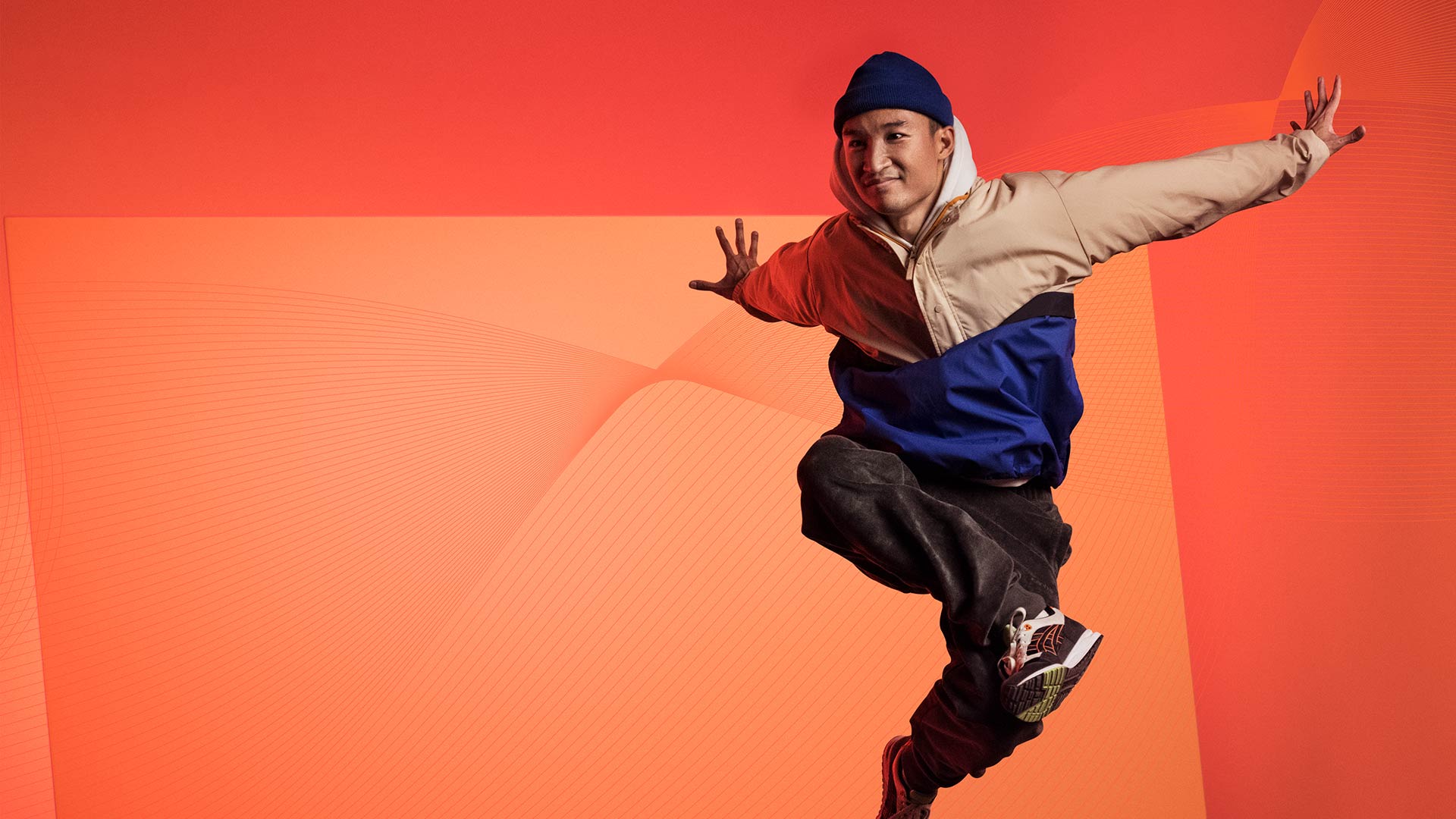 insio-ax_male_young_hero_jumping_1920x1080