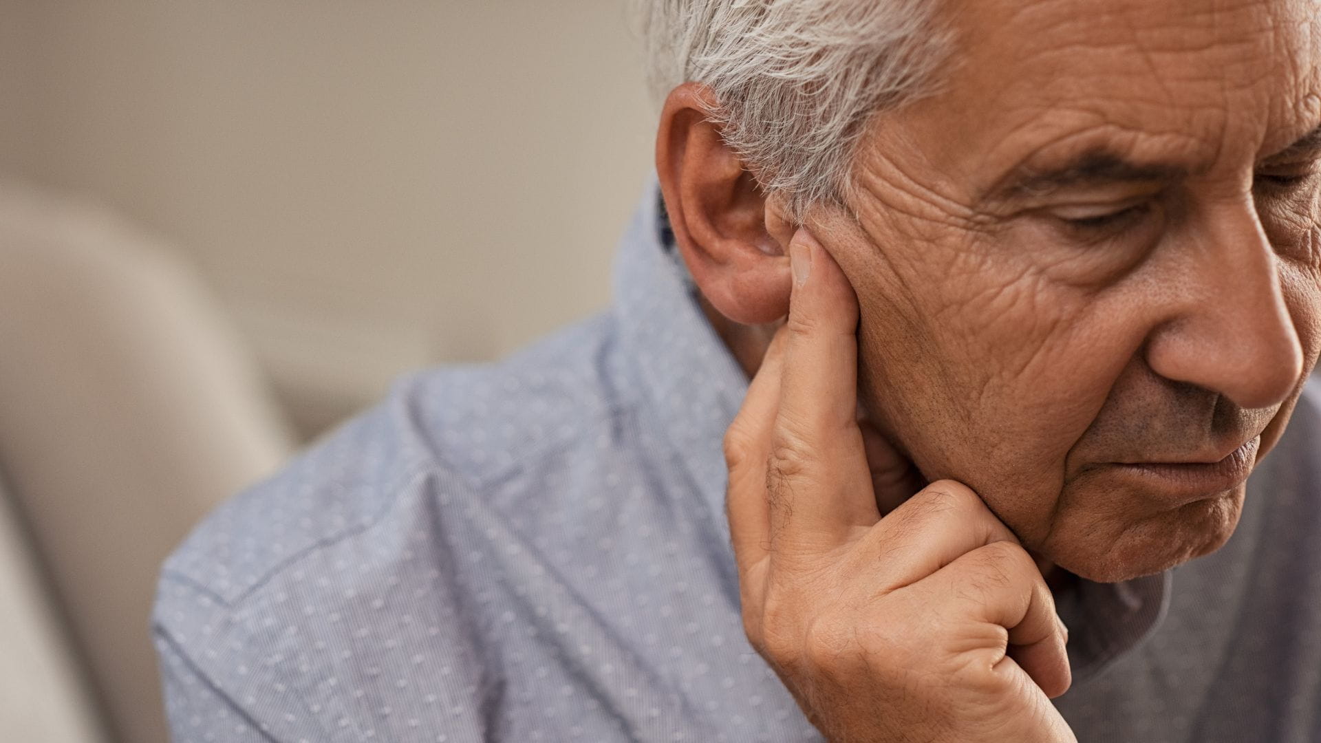 Szumy uszne mogą oznaczać poważne problemy zdrowotne