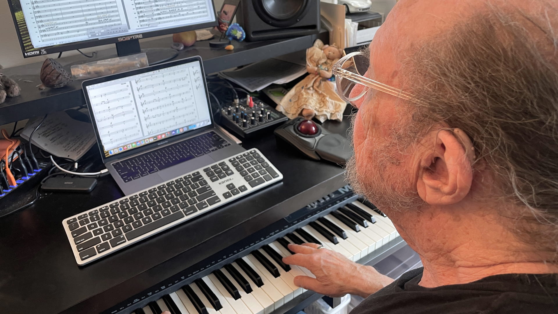 Evan Solot is thrilled with Signia Pure Charge&Go IX